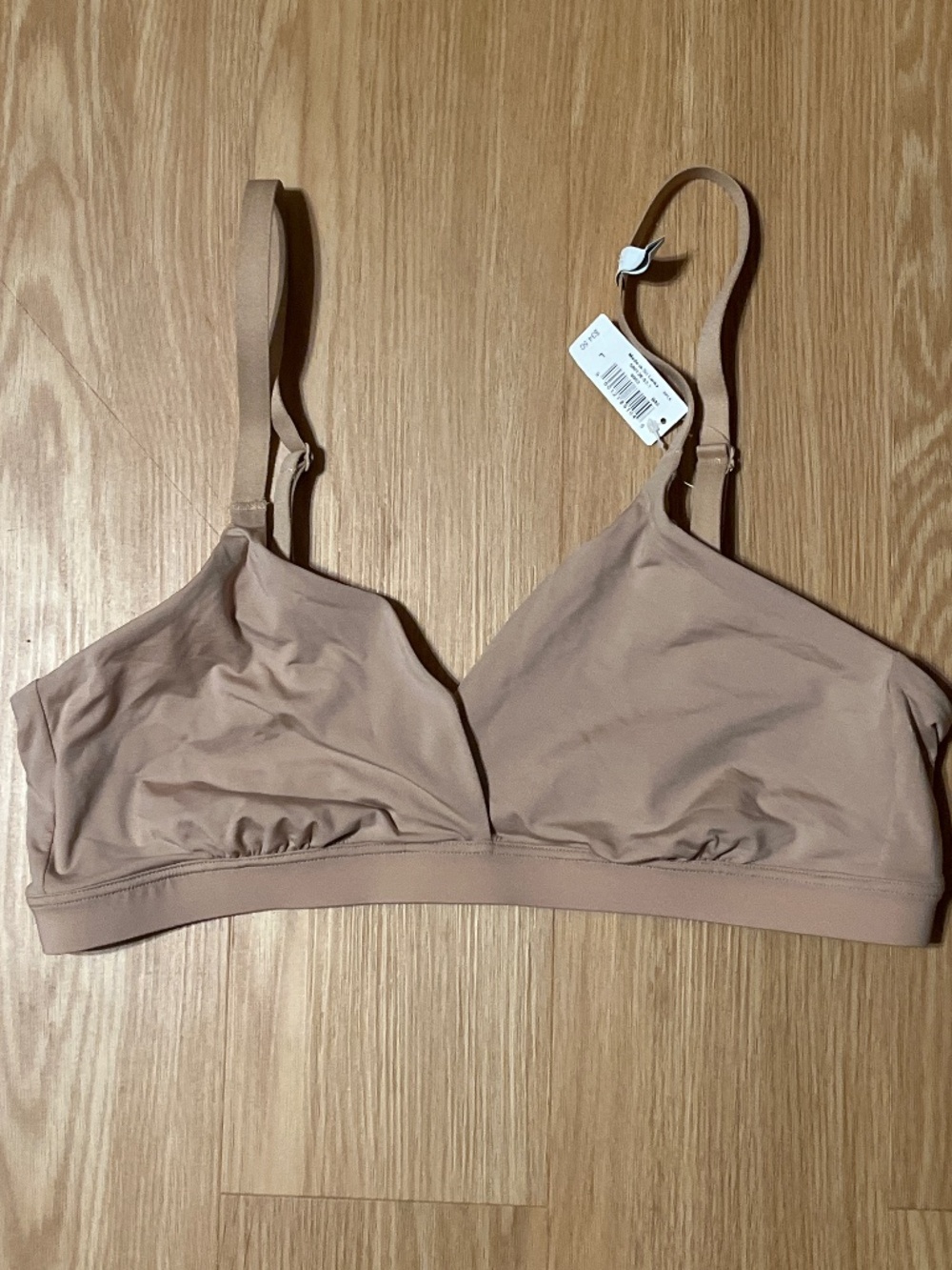 NWT GAP Body Nude Wireless Bra, size L